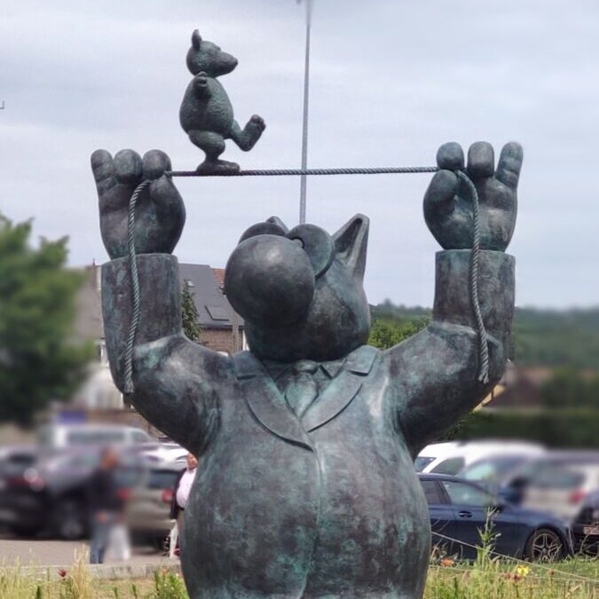L&rsquo;ours et Le Chat : inauguration de l&rsquo;œuvre de Philippe Geluck