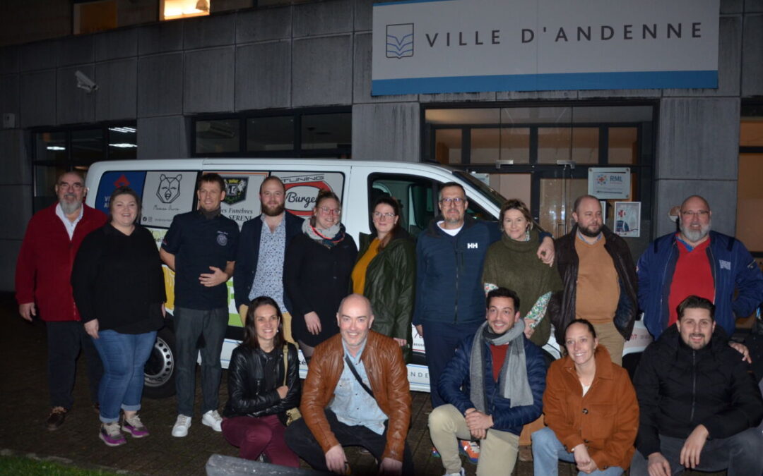 Générosité des commerçants et indépendants andennais : deux véhicules mis à disposition pour les services sociaux