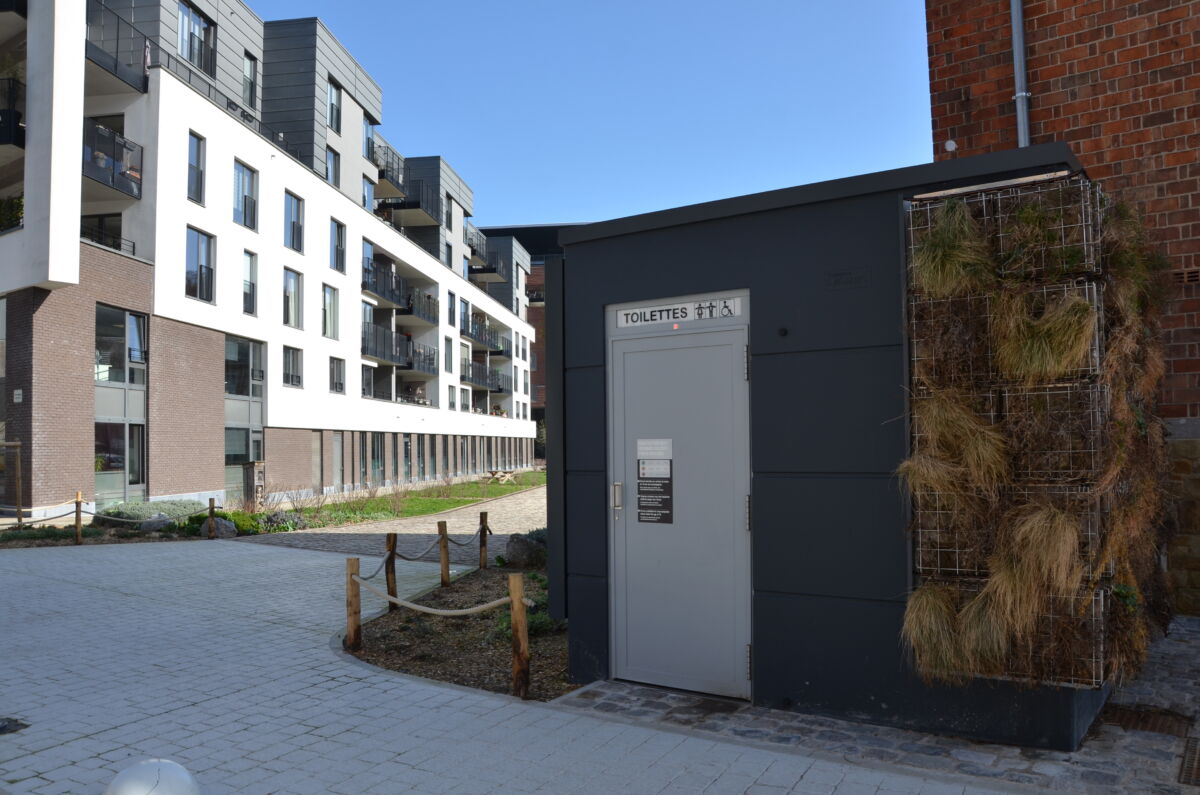 Photos – Toilette publique (9)